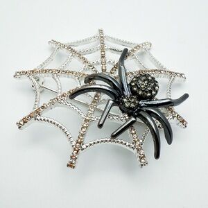 Spider 🕷️ Brooch with Rhinestones • Halloween • Silver-tone • Spooky